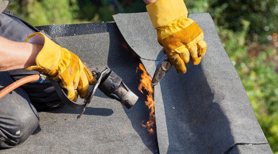 Expert Emergency Roof Repairs services in Camillus, NY